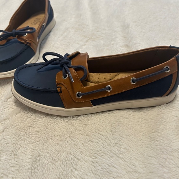 Blue Croft & Borrow shoes - Picture 2 of 4